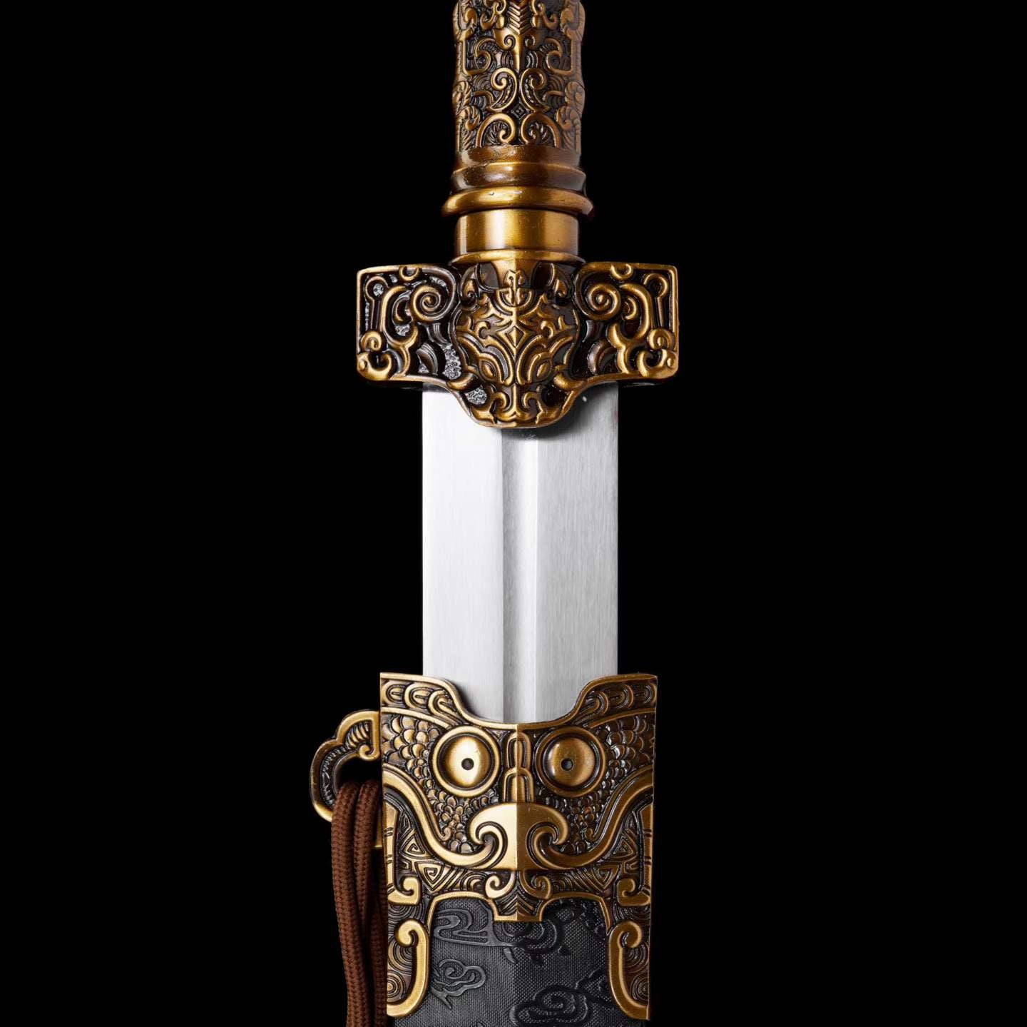 Full Tang Ancient Chu Sword Replica, Sharp Cutting Edge, High‑Manganese Steel Blade, Alloy Fittings, Wood Artificial Leather Scabbard Historical Collectible Sword