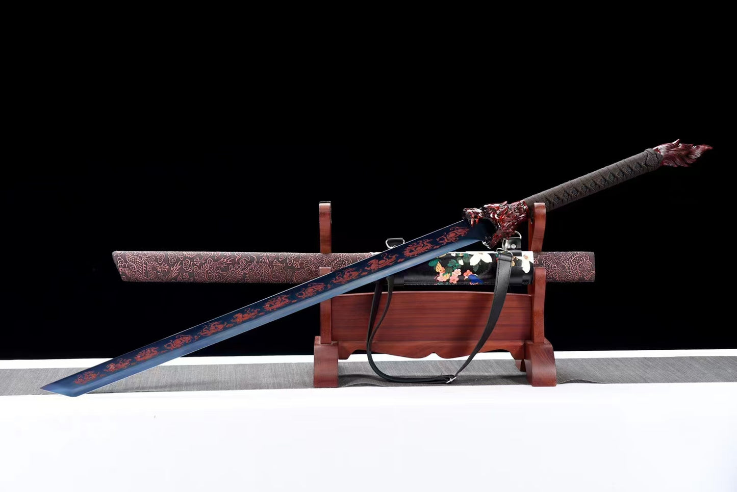 The Four Divine Beasts Wolf King Fire Sword火焰狼王