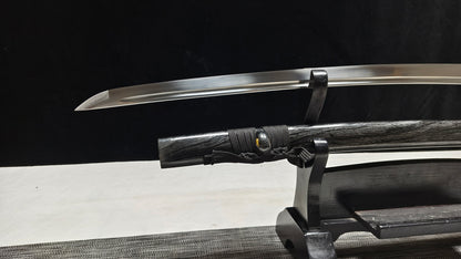 black shadow（Spring steel is forged extremely sharp）katana