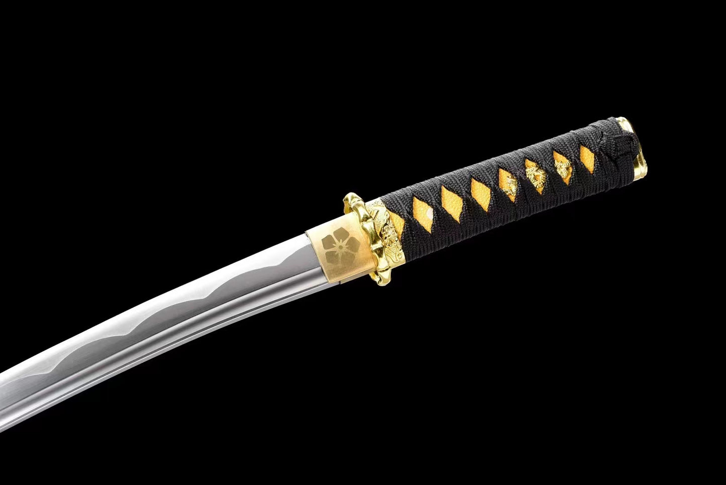 Golden Sakura Short Blade（Medium carbon steel forging process）katana