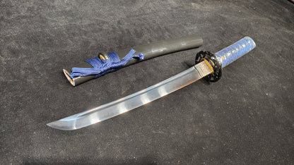 TI0 (covered with soil and burned to create the ripple pattern of the blade) Quenched Black，katana,