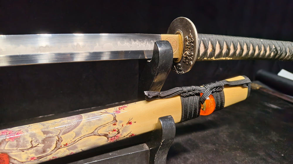 T10（Covered with soil and burned to create the blade's special pattern）katana