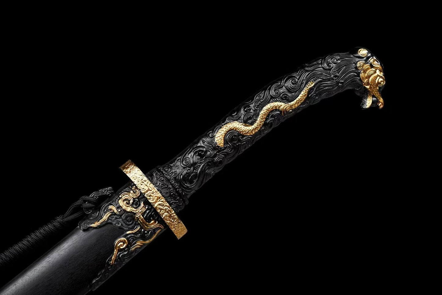 Dragon Fish Green Knife Embroidered Spring Knife龙鱼青刀