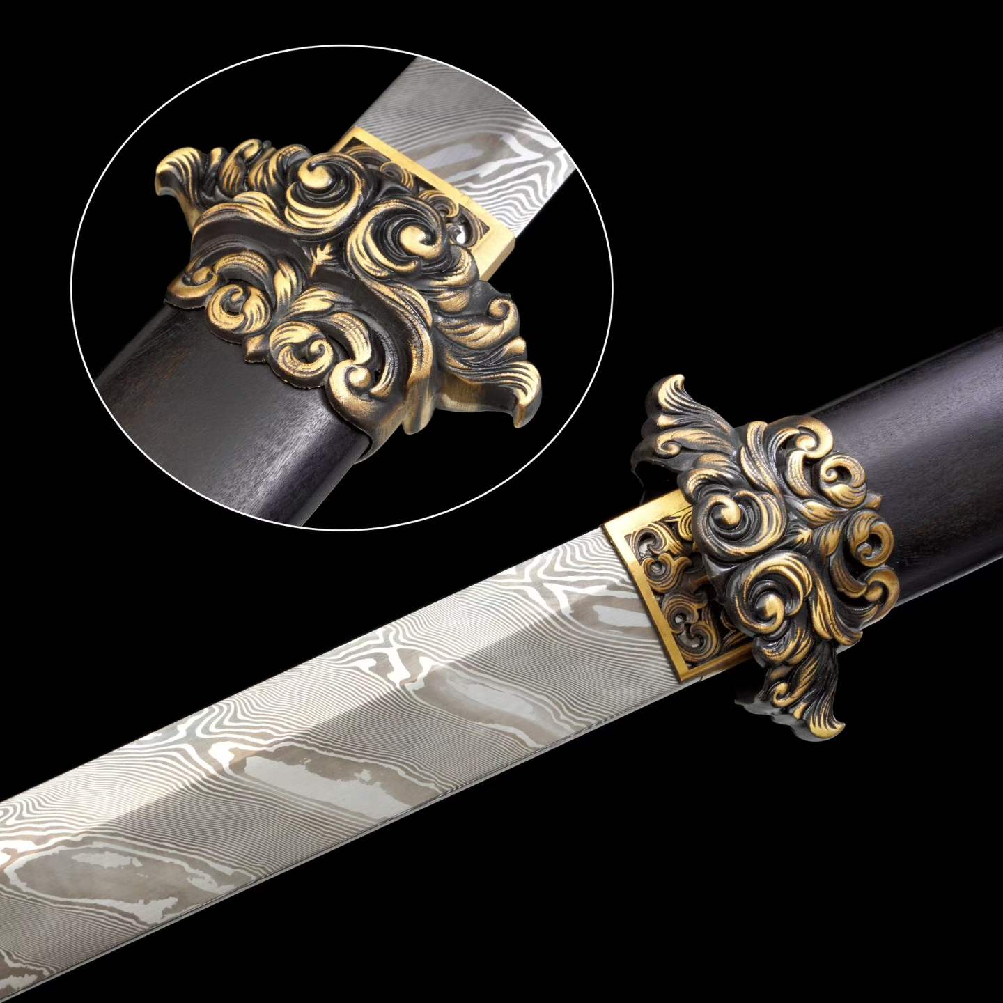 Full Tang Dao Replica, Sharpened Blade, Twist Pattern Damascus Steel Forged, Dragon‑Phoenix Sandalwood Scabbard & Handle, Brass Fittings Collectible Sword