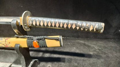 T10（Covered with soil and burned to create the blade's special pattern）katana