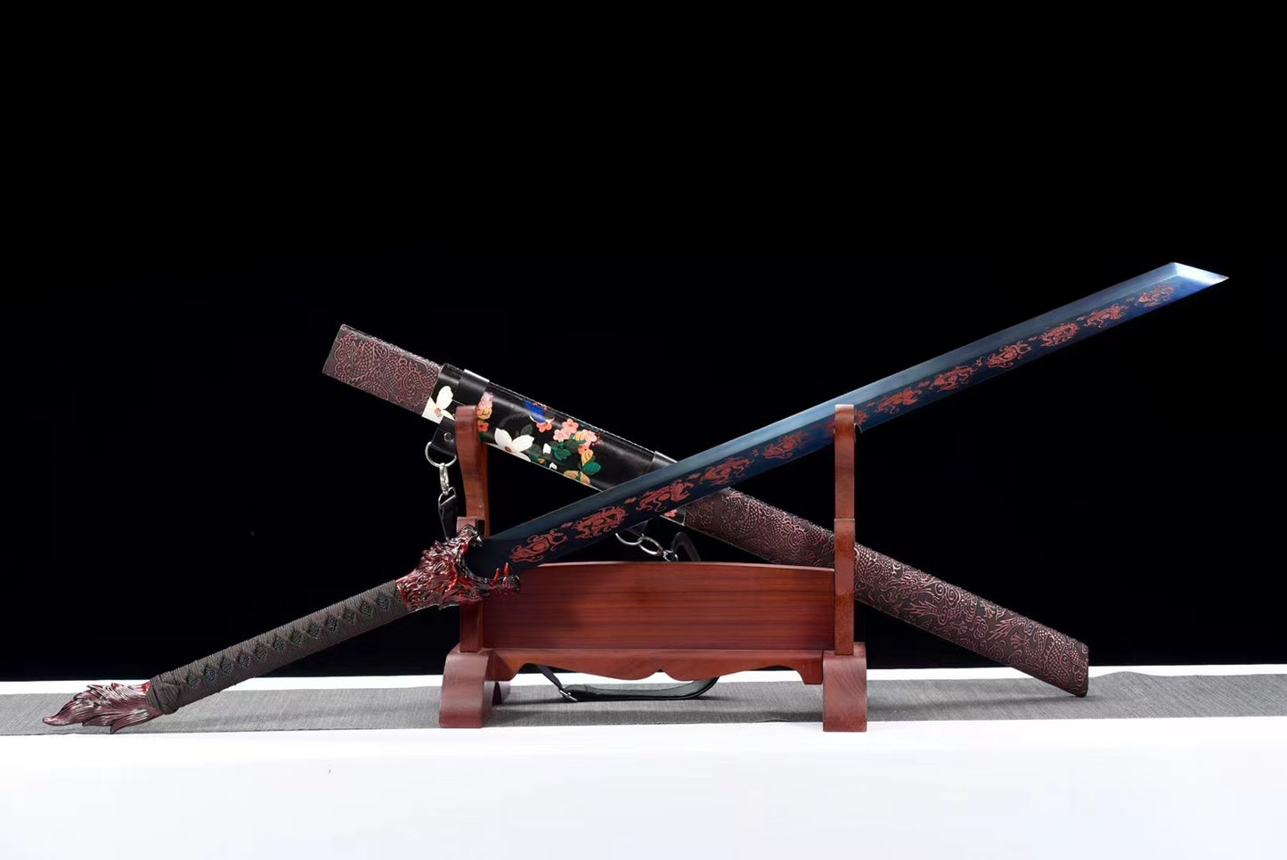 The Four Divine Beasts Wolf King Fire Sword火焰狼王