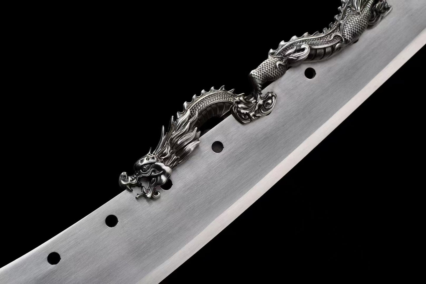Dragon-back broadsword 龙背大刀