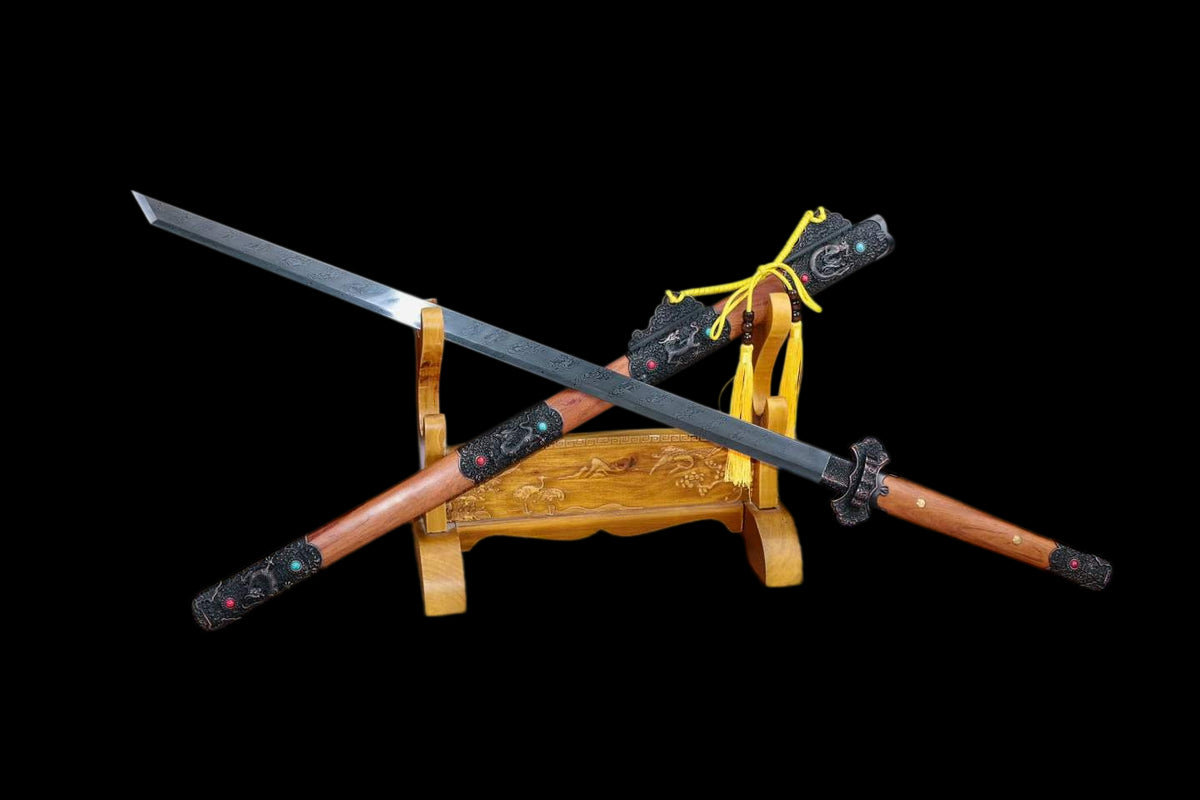 Dragon Pattern Tang Dao, Full Tang Construction, Sharp Blade, Hand-Forged Damascus Steel Blade, Zinc Alloy Fittings With Synthetic Gemstones, Old Sourwood Scabbard, Collectible Historical Chinese Sword