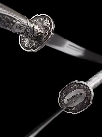 Patterned steel forging process mahogany sheath lion king knife waist knife integrated handle