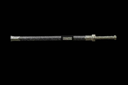 A replica Han dynasty sword with a white copper and seashell sheath.白铜贝壳大汉剑
