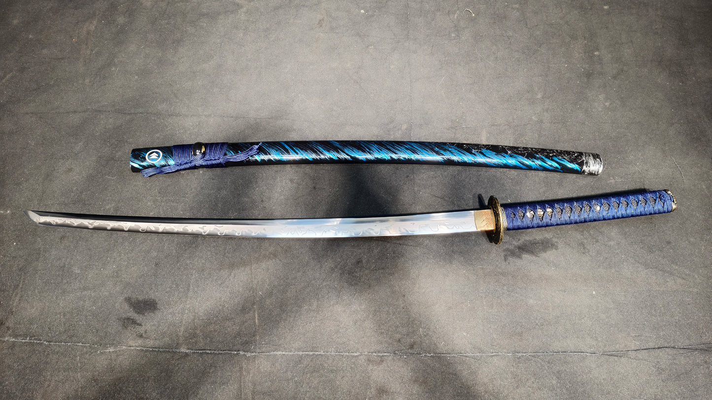 blue fighter（T10 earth covering and burning knife process）katana