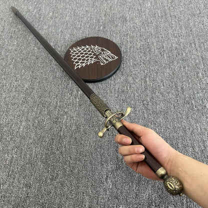 Sewing Needle (Stainless Steel) Blunt blade; unsharpened.