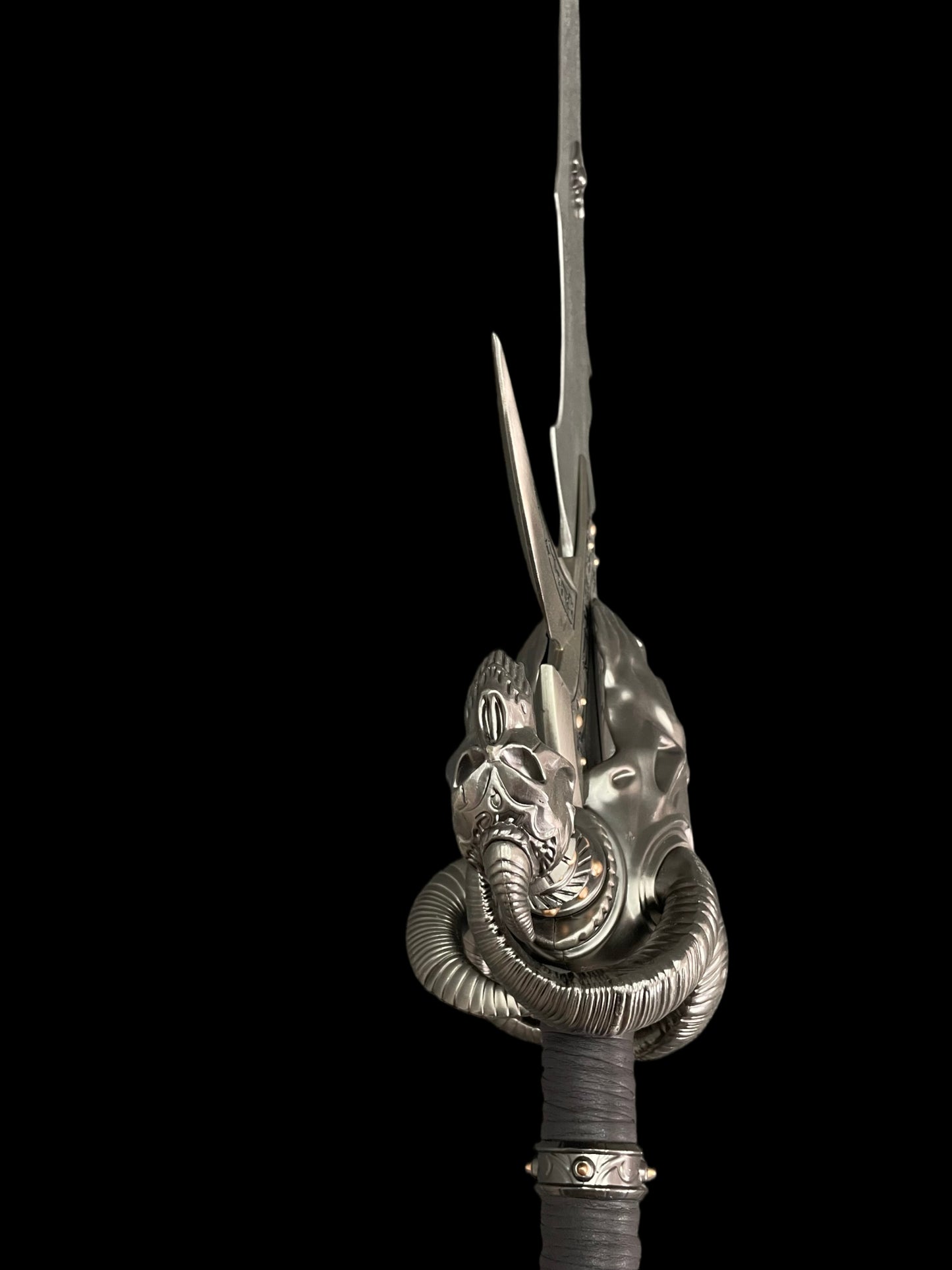 (6 kg) Frostmourne (Stainless Steel) — Blunt Blade (Unsharpened)