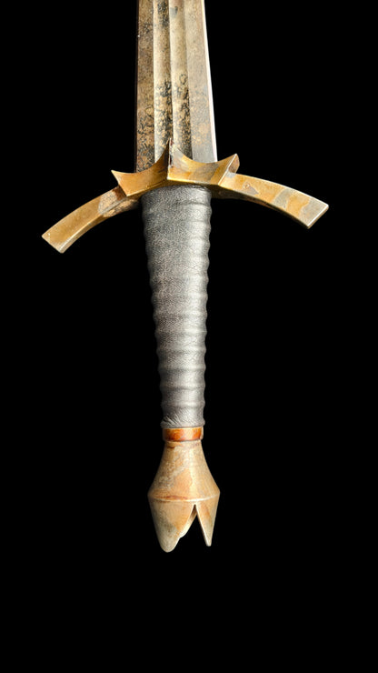 *The Lord of the Rings*: The Ringwraith's Morgul Blade (Forged from 65 manganese steel)