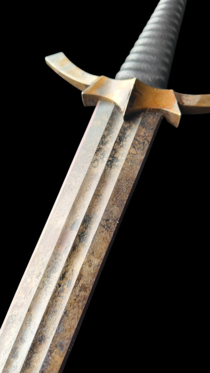 *The Lord of the Rings*: The Ringwraith's Morgul Blade (Forged from 65 manganese steel)