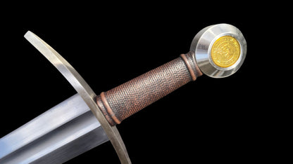 Full Tang Henry’s Short Arming Sword Replica, Sharp Blade, 60Si2CrVA Spring Steel Mirror‑Polished Blade, 304 Stainless Steel Curved Crossguard, Wood & Genuine Cowhide Scabbard, Kingdom Come Deliverance Medieval Historical Collectible Sword