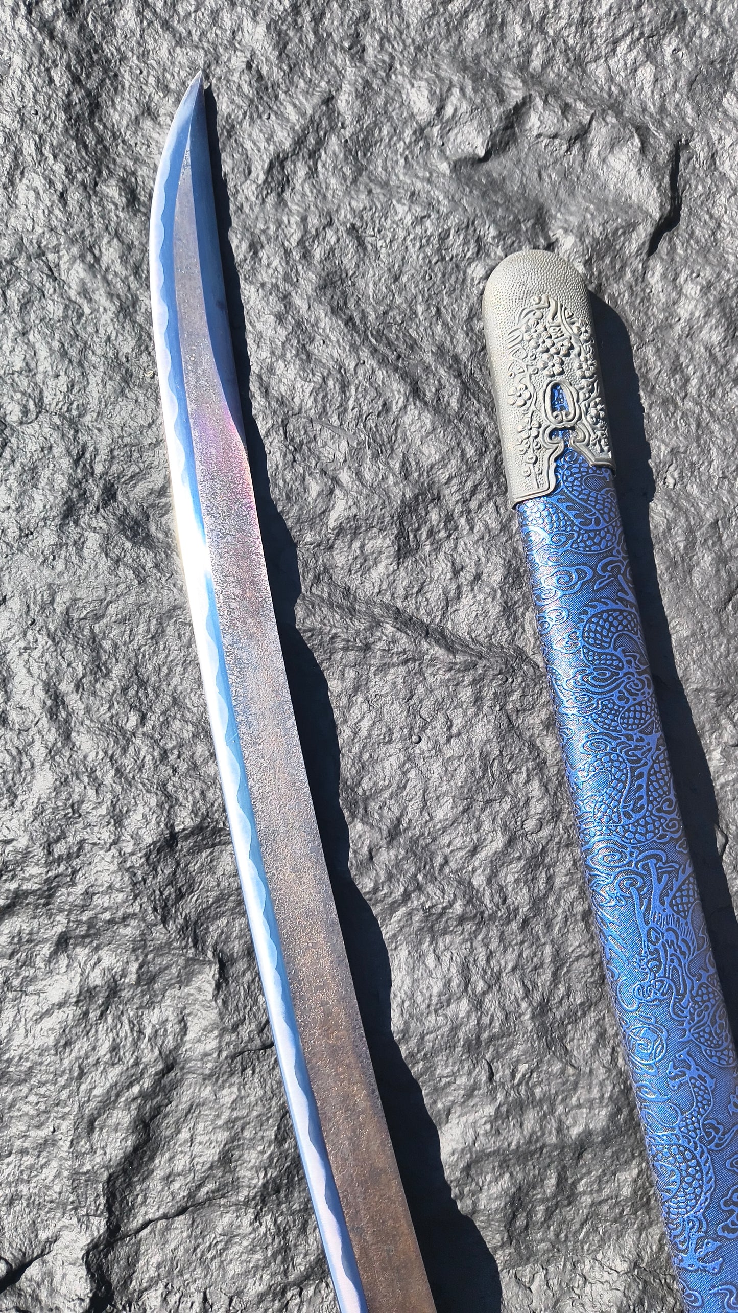 Integrated Full Tang Spring Steel Vintage Waist Saber with Sharp Blade, Antique Alloy Fittings Solid Wood PU Scabbard Oriental Style Collectible