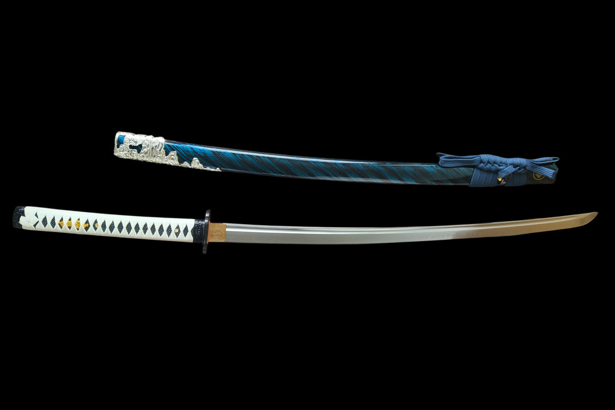 Ghost of Tsushima Long Katana, Full Tang Construction, Hand Forged T10 Steel Clay Tempered Blade, Sharp Edge, Hand Polished For Enhanced Sharpness, Alloy Fittings, Solid Wood Scabbard With Real Ray Skin Handle, Collectible Replica Samurai Sword